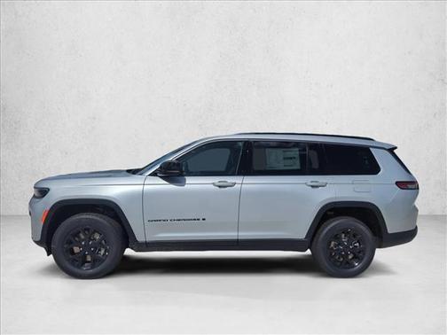Silver Zynith 2026 Jeep Grand Cherokee L Altitude