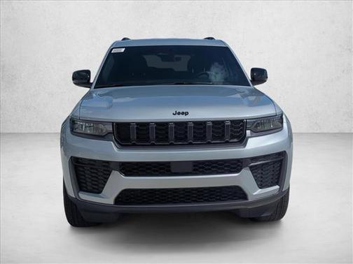Silver Zynith 2026 Jeep Grand Cherokee L Altitude