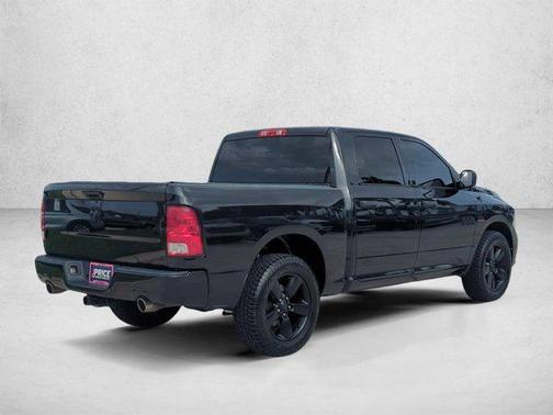 Brilliant Black Crystal Pearlcoat 2018 RAM 1500 Express