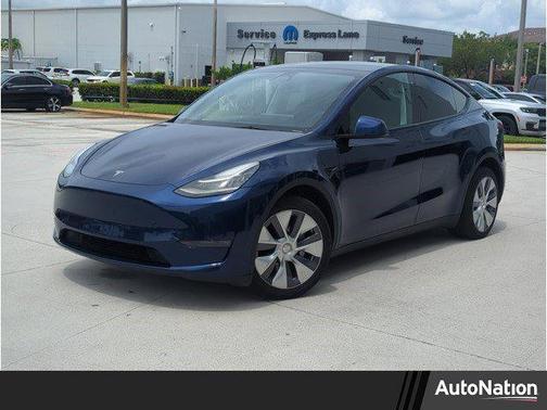 2023 Tesla Model Y Long Range Dual Motor All-Wheel Drive