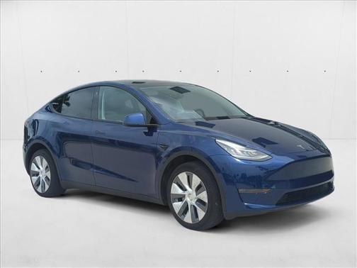 2023 Tesla Model Y Long Range Dual Motor All-Wheel Drive