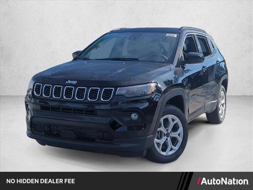 Diamond Black Crystal Pearlcoat 2026 Jeep Compass Latitude