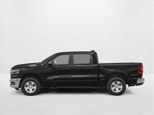 Diamond Black Crystal Pearlcoat 2026 RAM 1500 Lone Star