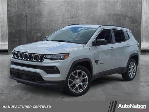2024 Jeep Compass Latitude Lux