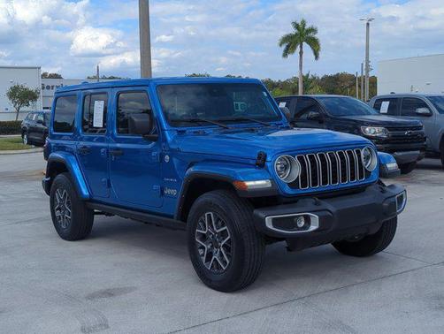 2024 Jeep Wrangler 4-Door Sahara 4x4