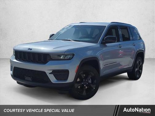 2025 Jeep Grand Cherokee Altitude