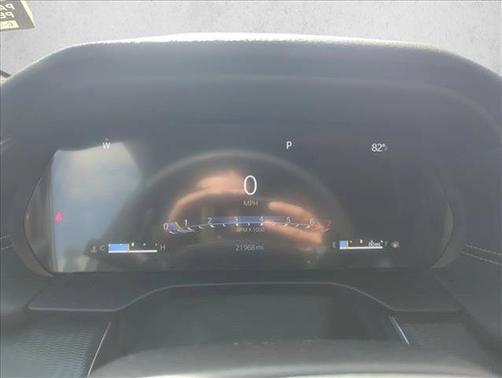 Bright White Clearcoat 2024 Jeep Grand Cherokee Laredo