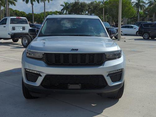 2025 Jeep Grand Cherokee Limited X