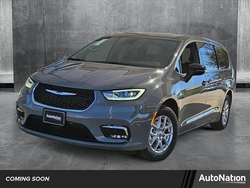 2025 Chrysler Pacifica L