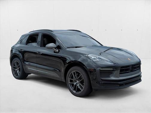 2023 Porsche Macan T