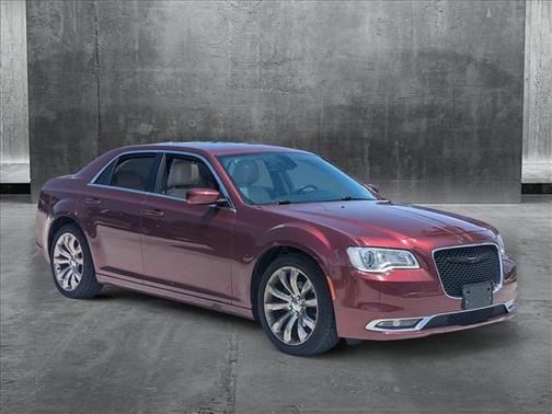 2019 Chrysler 300 Touring