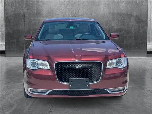 2019 Chrysler 300 Touring