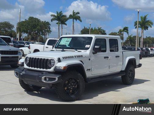 2025 Jeep Gladiator High Tide