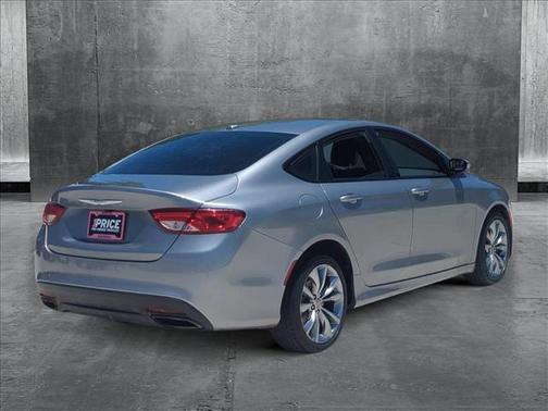 2016 Chrysler 200 S
