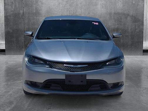 2016 Chrysler 200 S
