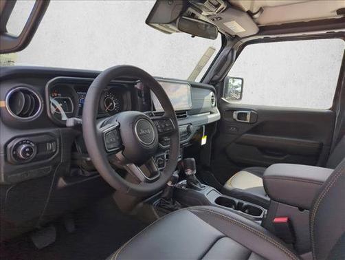 2025 Jeep Gladiator High Tide