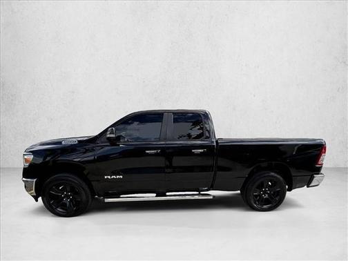 Diamond Black Crystal Pearlcoat 2019 RAM 1500 Big Horn