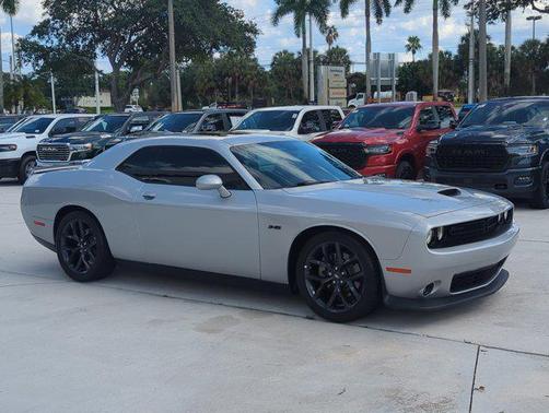 Triple Nickel Clearcoat 2023 Dodge Challenger R/T