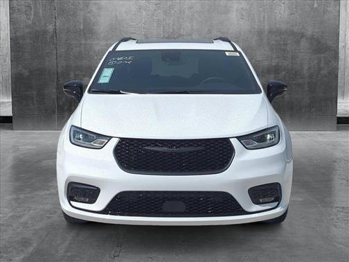 2025 Chrysler Pacifica Hybrid Premium S Appearance Pkg