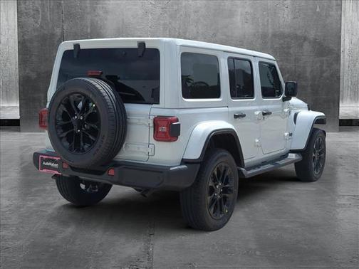 2025 Jeep Wrangler 4xe Sahara