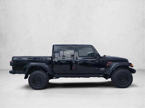 Black Clearcoat 2020 Jeep Gladiator Overland