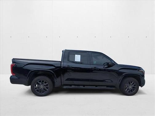 2022 Toyota Tundra Platinum