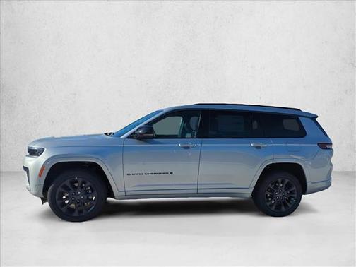 Silver Zynith 2026 Jeep Grand Cherokee L Limited