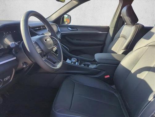 Silver Zynith 2026 Jeep Grand Cherokee L Limited