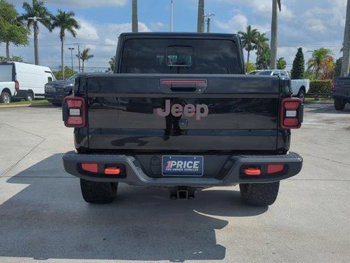 Black Clearcoat 2023 Jeep Gladiator Mojave 4x4
