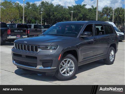 2025 Jeep Grand Cherokee L Laredo