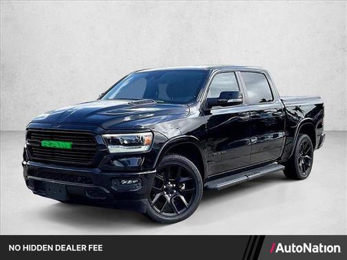 Diamond Black Crystal Pearlcoat 2021 RAM 1500 Laramie