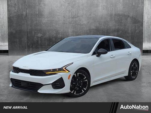 2022 Kia K5 GT-Line