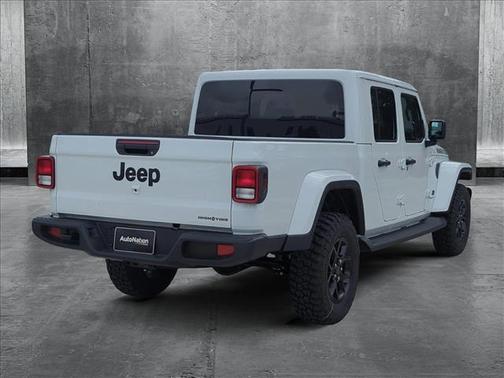 2025 Jeep Gladiator High Tide