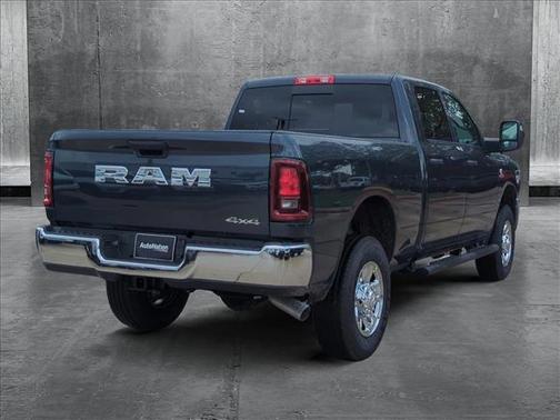 2025 RAM 2500 Tradesman Crew Cab 4x4 6'4' Box