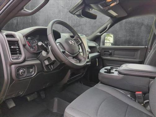 2025 RAM 2500 Tradesman Crew Cab 4x4 6'4' Box
