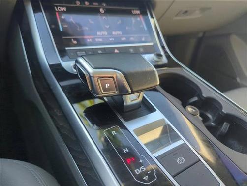 2021 Audi Q7 45 Premium Plus