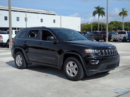 2017 Jeep Grand Cherokee Laredo