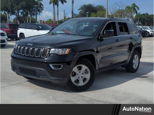 2017 Jeep Grand Cherokee Laredo