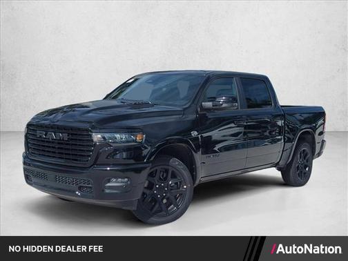 Diamond Black Crystal Pearlcoat 2026 RAM 1500 Laramie