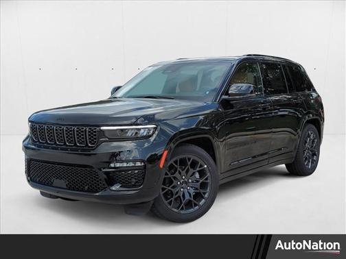 2025 Jeep Grand Cherokee Summit