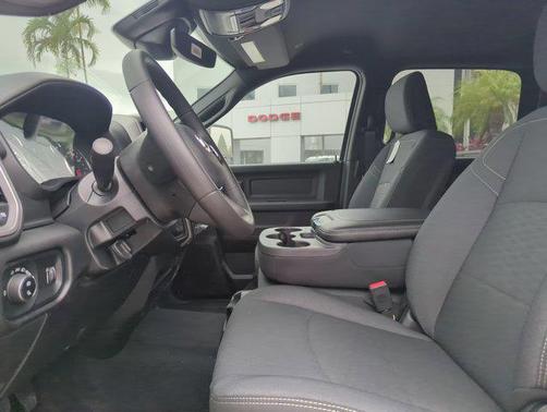 2026 RAM 2500 Black Express Crew Cab 4x4 6'4' Box