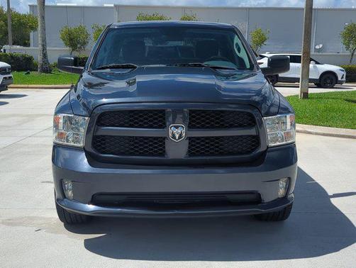 Maximum Steel Metallic Clearcoat 2019 RAM 1500 Express