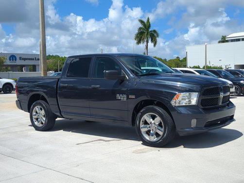 Maximum Steel Metallic Clearcoat 2019 RAM 1500 Express