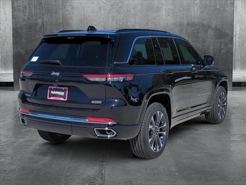 2025 Jeep Grand Cherokee Overland