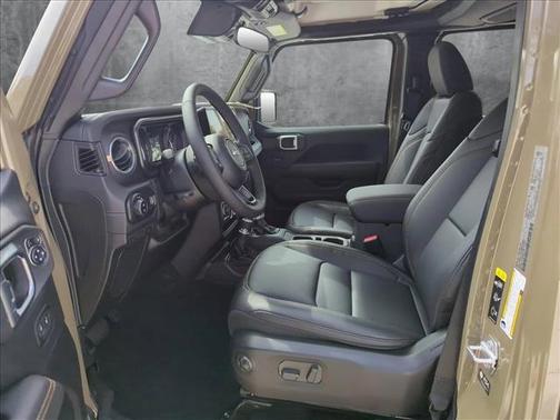 2025 Jeep Gladiator High Tide