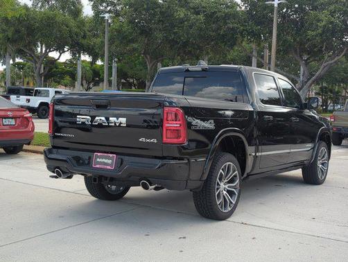 2025 RAM 1500 ST