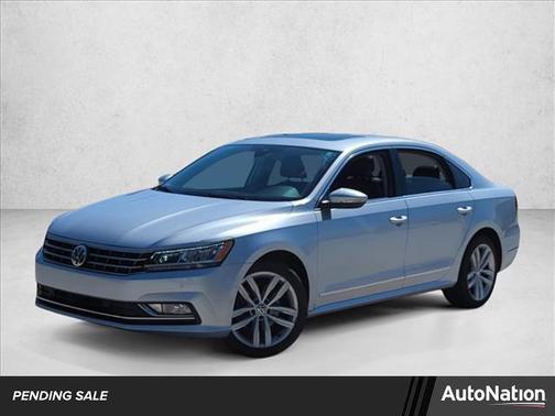 2018 Volkswagen Passat 2.0T SEL Premium