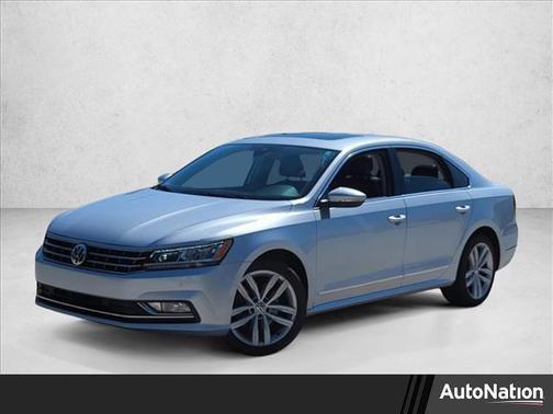 2018 Volkswagen Passat 2.0T SEL Premium