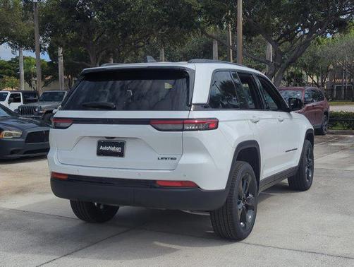 2025 Jeep Grand Cherokee Limited