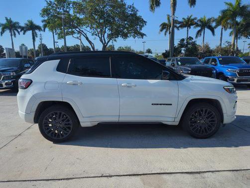Bright White Clearcoat 2023 Jeep Compass High Altitude